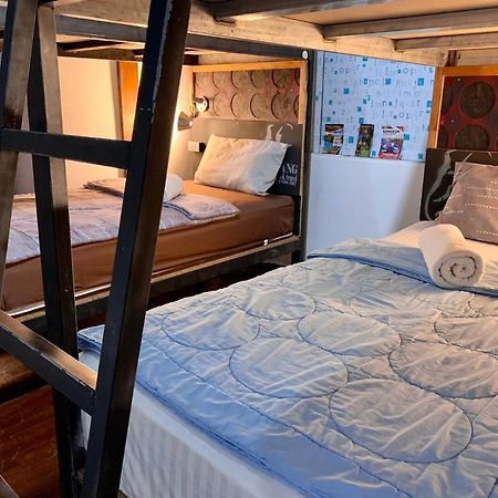 Chang Bed And Bar Hostel (Adults Only) Szuratthani Kültér fotó