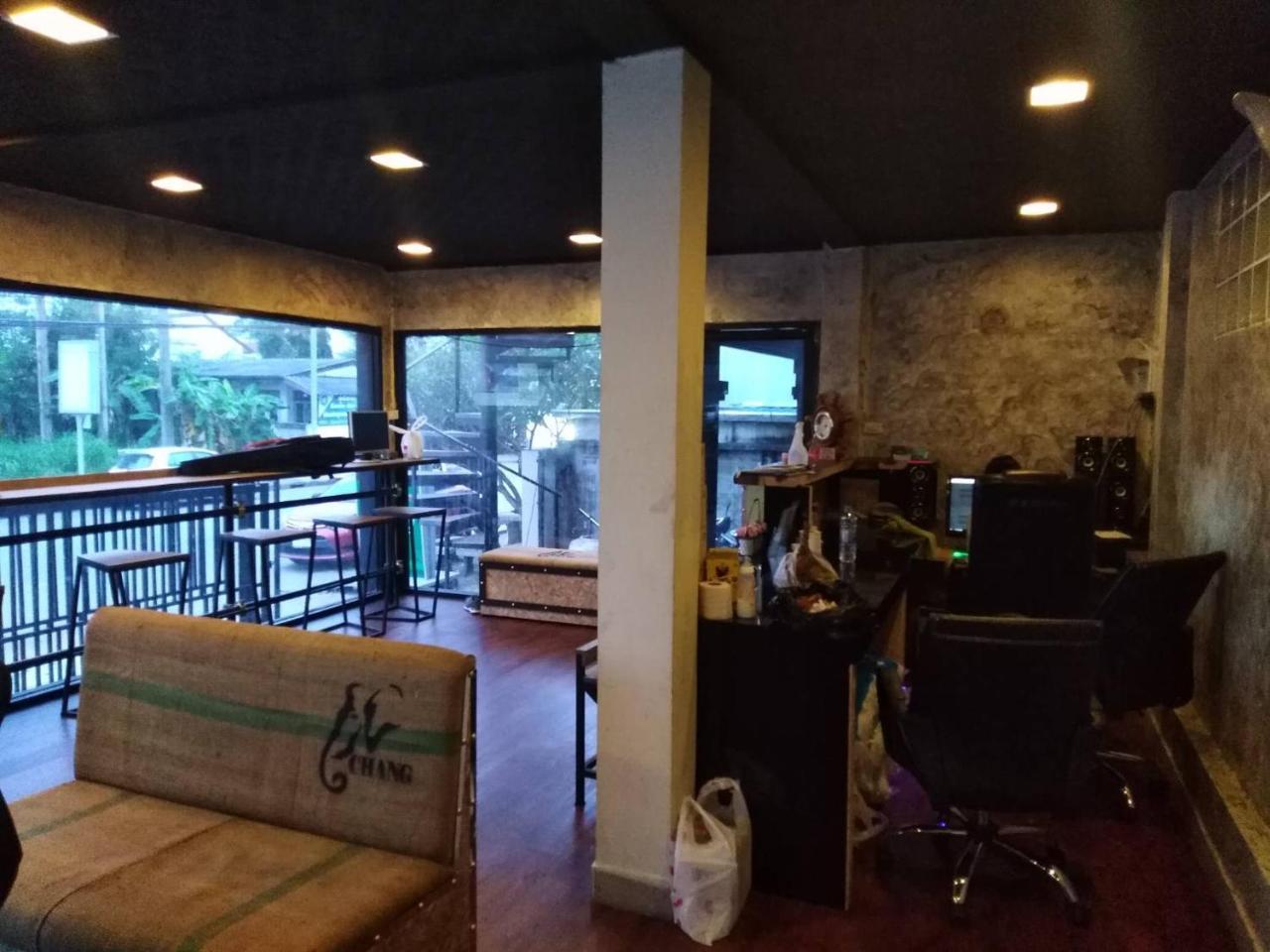 Chang Bed And Bar Hostel (Adults Only) Szuratthani Kültér fotó