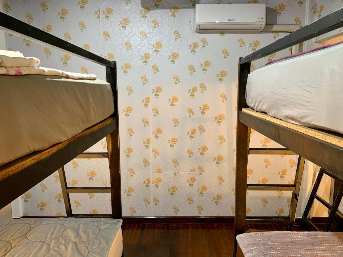 Chang Bed And Bar Hostel (Adults Only) Szuratthani Kültér fotó